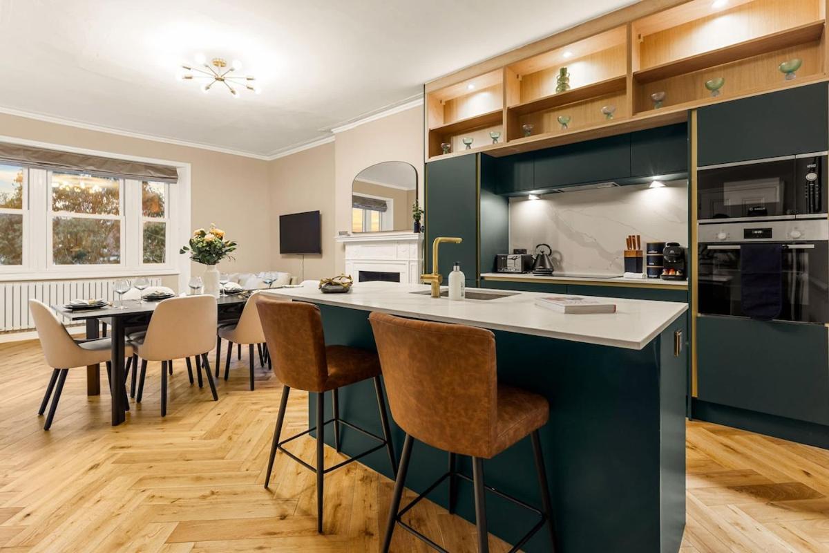 Superb 2 Bedroom Retreat In Belsize Park Appartamento